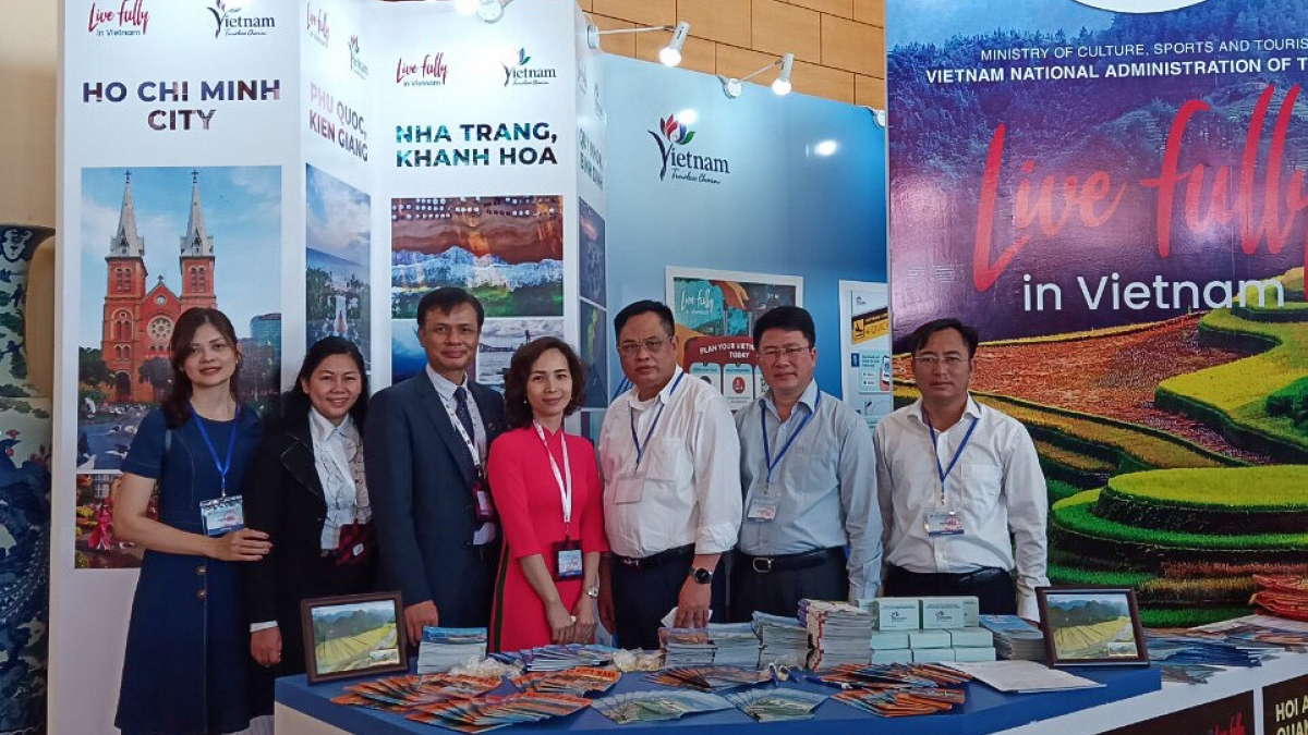 Promoting Vietnamese tourism at ASEAN Tourism Forum 2022